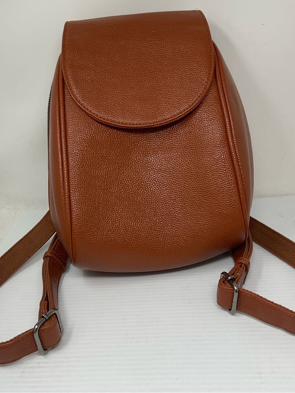 Darlings Pebble leather Classic Tan brown Leather Backpack purse